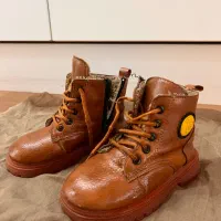 پوتین کتونی کفش کودک