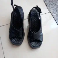 صندل وکفش
