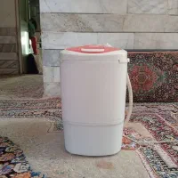 لباسشویی در حد نو