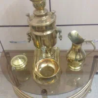 سماور زغالی با تمام وسیله قدیمی