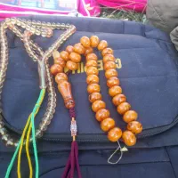 تسبیح سندلوس۱۰۳وتسبیح کهربابهترین زنگ|کلکسیون اشیاء عتیقه|کرمانشاه, |دیوار