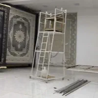 چهار پایه بزرگ چرخ دار