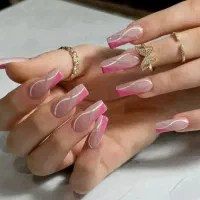 مدل‌ ناخن‌ نیاز ‌دارم