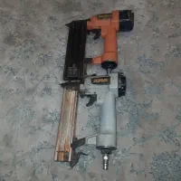 میخکوب و اره بشقابی