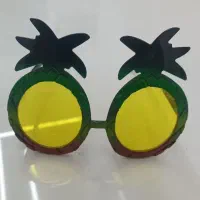 یک عدد عینک