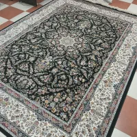 2عدد 9متری 1200شانه تخفیفی.  فرش خورشید