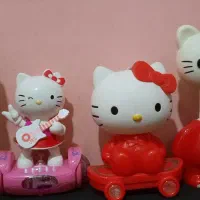 ساعت،چراغ مطالعه ، چراغ خواب و اسباب بازی کیتی