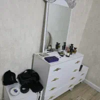 آینه کنسول و میز تی وی