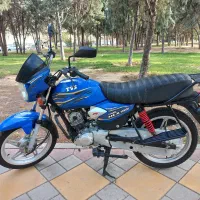 موتورسیکلت تی‌وی‌اس اچ‌ال‌ایکس ۱۵۰ مدل ۹۷