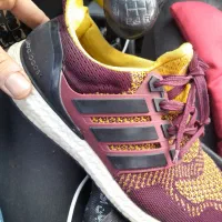 تعدادی کتونی زد ایکس اورجینال