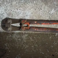 حدیده برقی. میزکاریوپی وی سی. قیچی میلگرد بر|ماشینآلات صنعتی|قم, شهرک فاطمیه|دیوار