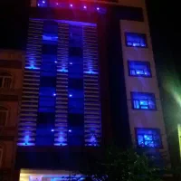 ۱۴۵ متر تجاری