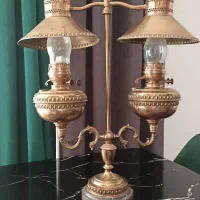 چراغ برنجی  دو مخزن دار زیبا کلکسیونی
