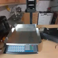 یک عددترازوی ۵۰کیلویی درحدنوچندسال استفاده نشده|فروشگاه و مغازه|فردیس, طالقانی|دیوار