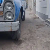 نیسان دوگانه کارخانه