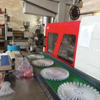 استخدام اپراتور و فنی کار دستگاه تزریق پلاستیک