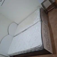 تخت یک نفره دو عدد با تشک رویال نو درجه یک
