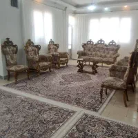 مبل سلطنتی