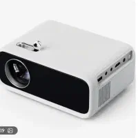 با ویدیو پروژکتور مینی سینما را به خانه ببرید
