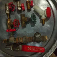 شیرآلات آب همه نو می‌باشند فروشی