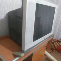 تلوزیون سالم|تلویزیون و پروژکتور|قدس, شهر‌قدس|دیوار