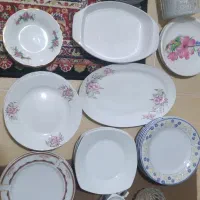 یه سری ظرف تمیزوسالم که خیلی‌هاشون استفاده نشده