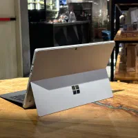 Surface pro 4 i5-8-256