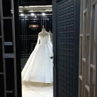 تعدادی لباس عروس نو