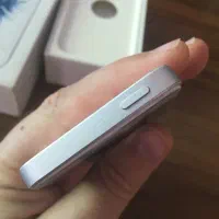 آیفون SE 64 گیگ تمیز|موبایل|قائمشهر, |دیوار