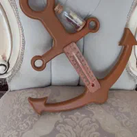 لنگر چوبی برای تزیین دیوار اتاق