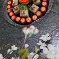 فینگرفود و مزه|خدمات پذیرایی، مراسم|پرند, فاز ۳|دیوار