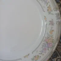 سرویس  اصل چین ۲۴ نفره سلطنتی وخاص|ظروف سرو و پذیرایی|اصفهان, بیدآباد|دیوار