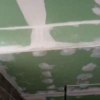 شاگرد نقاشی ساختمان