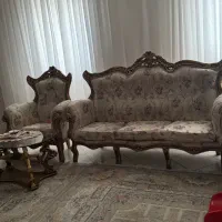 مبل ۹ نفره کلاسیک و میز نهارخوری