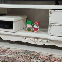 میز تلویزیون سالم و در حد نو  بدون خط و خش