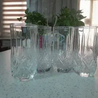 لیوان بدون دسته