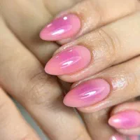 یلدای امسال و با ناخن های خوشگلت بترکون|خدمات آرایشگری و زیبایی|شهرکرد, |دیوار