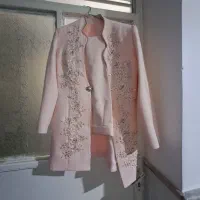 کت مجلسی|لباس|قم, ولیعصر|دیوار