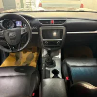 کی ام سی Kmc T8 1402|خودرو سواری و وانت|شیراز, حافظیه|دیوار