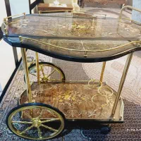 میزبار کنار سالنی