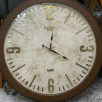 ساعت دیواری طرح چوب