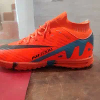 کارگر ماهر وساده آقا یا خانم