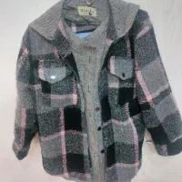 پاییزه پشمی سایز ۳۸ تا ۴۰ فری هست