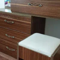 فروش میزآرایش MDF همراه با ۵کشو و صندلی ست آرایش
