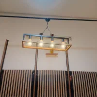 لوستر و ۶ عدد لامپ