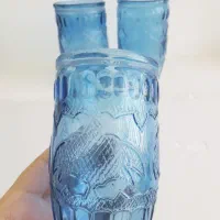 لیوان شیشه ای آبی