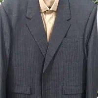 کت وشلوار وکروات نو واستفاده نشده