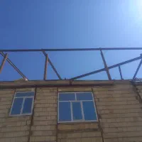 خانه اسکلت آهن نیم ساز