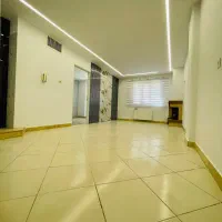 فروش آپارتمان در فاز ۲ تک خواب سند داربا پارکینگ