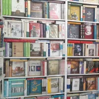 فروش کتاب های یک کتابفروشی